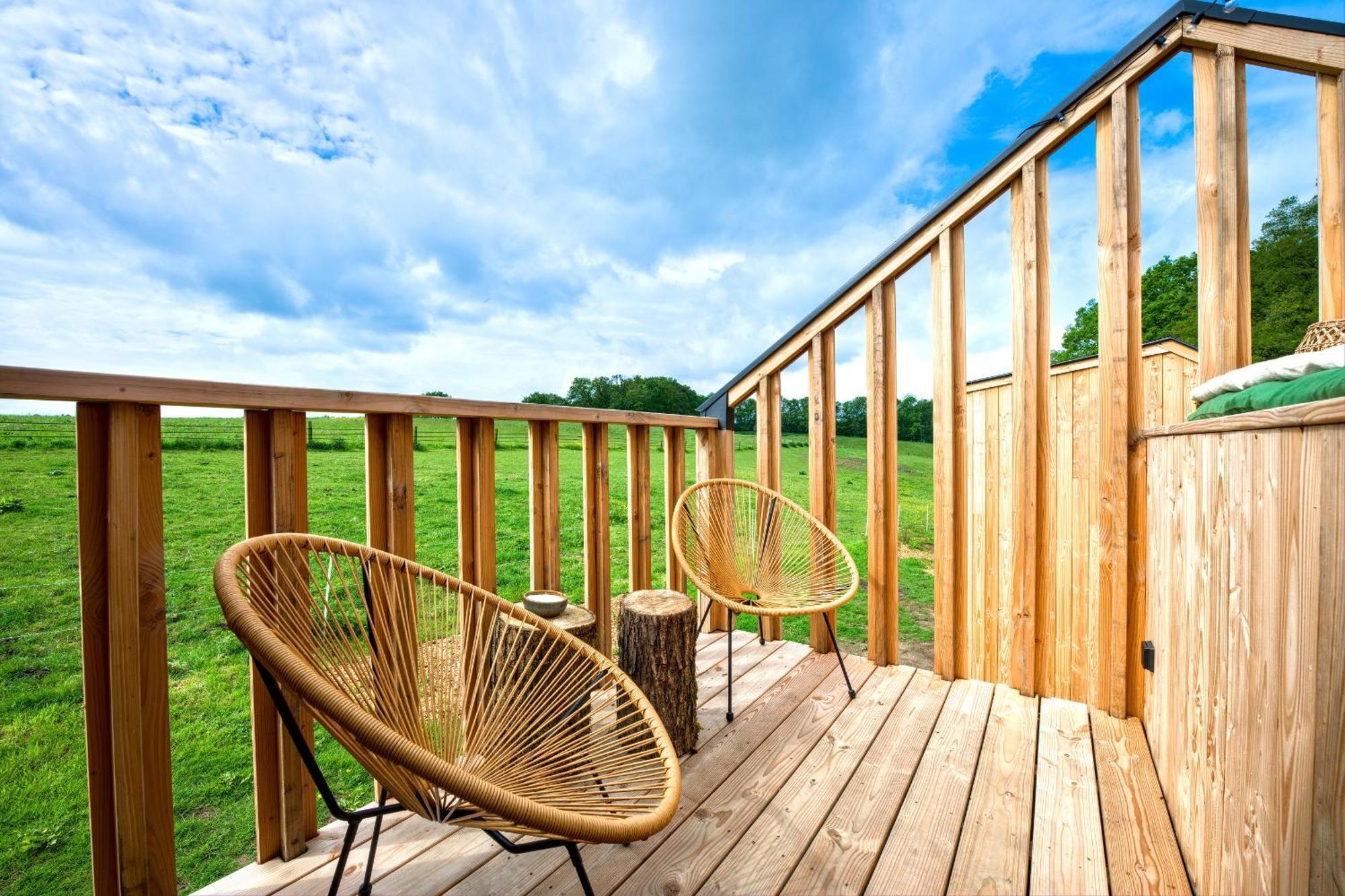 Les Cabanes Champetres - Le Domaine Des Trois Tilleuls Villers-la-Ville Экстерьер фото